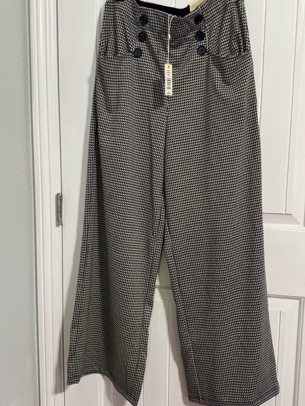Max Studio Black and White Houndstooth Boot Cut Pants